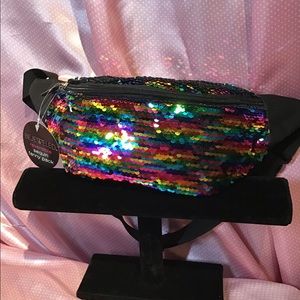 🌈 2for$35 World Pride Rainbow Sequin Fanny Pack 🌈